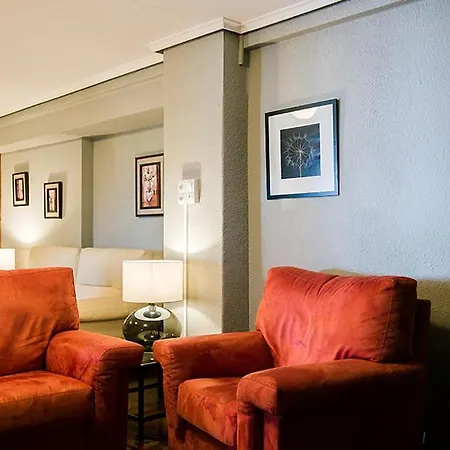 La Rambla Hotel *